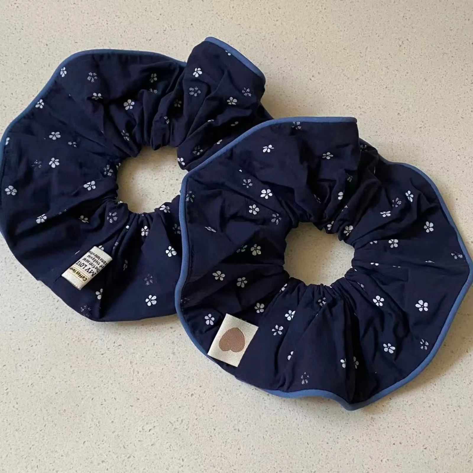 

1 шт., винтажный стиль ~ ретро-минималистичный жаккардовый резинка для волос с цветочным принтом, темпераментный темно-синий аксессуар для резинки для волос с хвостиком