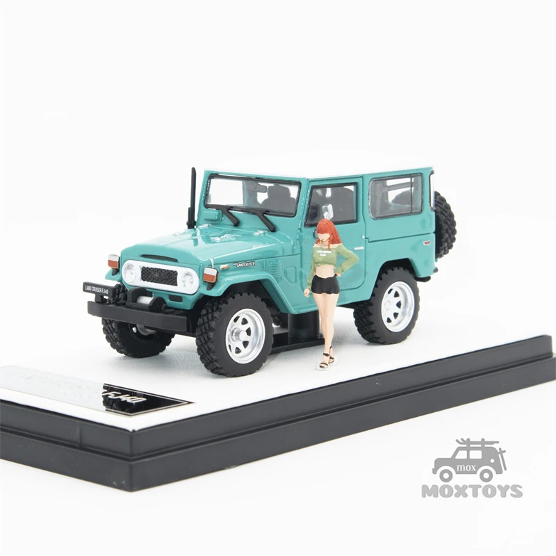 TIME MICRO 1:64  Land Cruiser FJ40 Yellow /Green Diecast Model Car