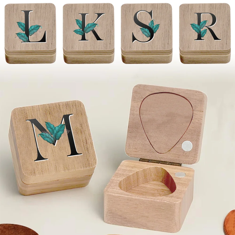

1pc Compact Guitar Pick Case Travel-Friendly Storage Box For Plectrums Perfect For Musicians Initial Name 26 Letters Pattern