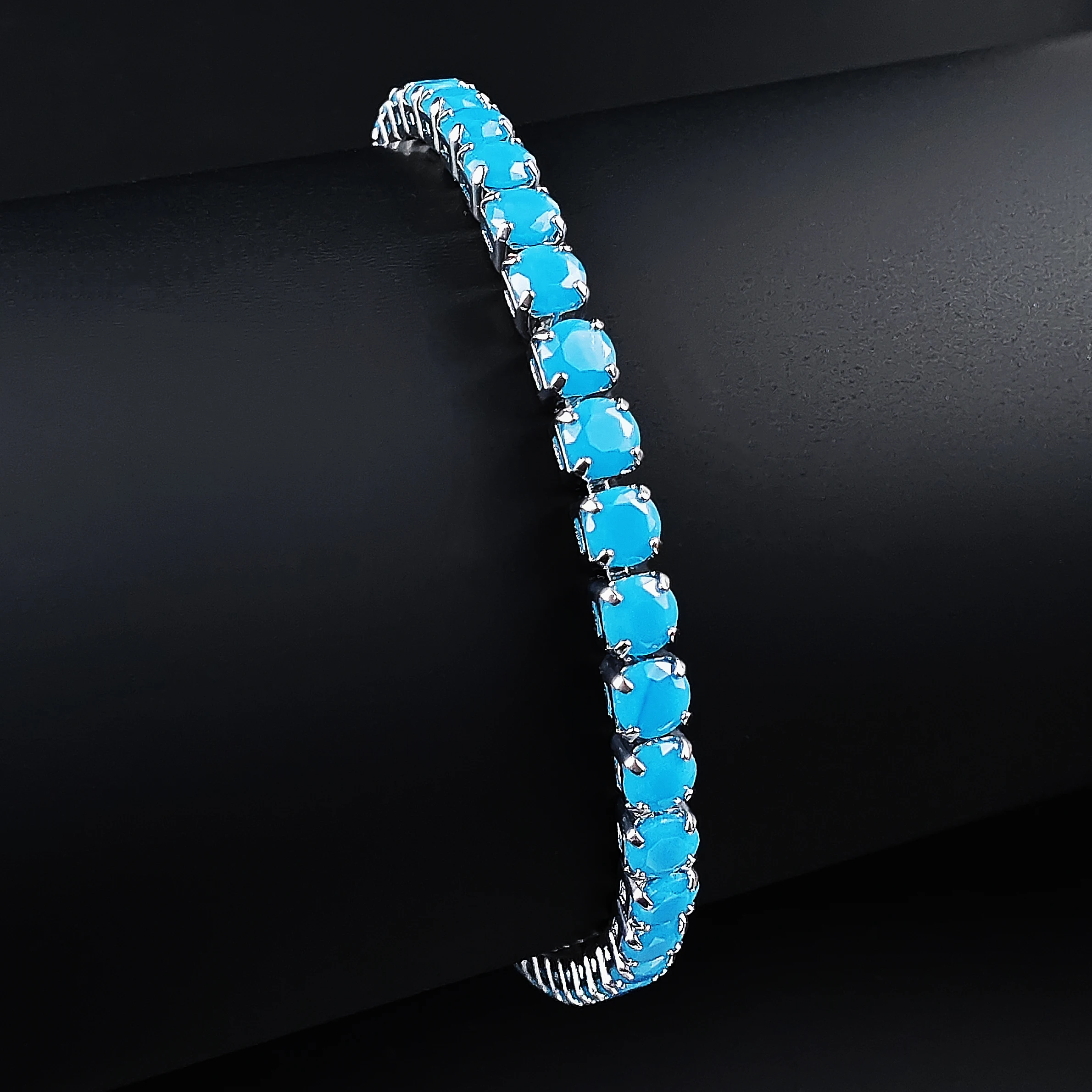 2024 New Arrival Luxury Round chalchite color on hand Bracelet Bangle For Women Anniversary Gift Jewelry Bulk Sell S5785