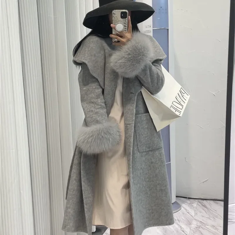 

2024 New christmas Luxury Large real fox fur trench overcoasts with big lapal wholesale