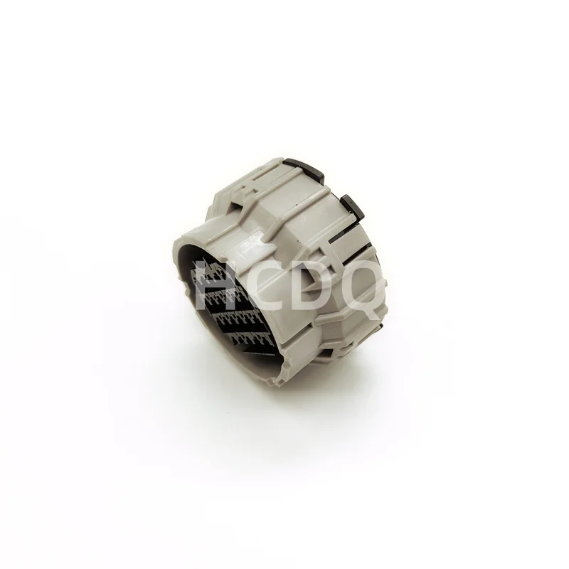 Carcasa de enchufe de conector Sautomobile, 1 piezas, Original y genuino, 7283-8750-30, suministrado desde stock