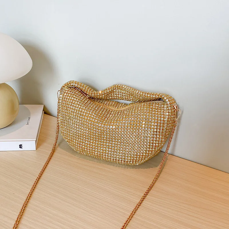

Изысканные сумки на ремне с блестящей молнией, новые роскошные женские сумки на осень/зиму, модные женские сумки на цепочках 2025 года, банкетные женские сумки
