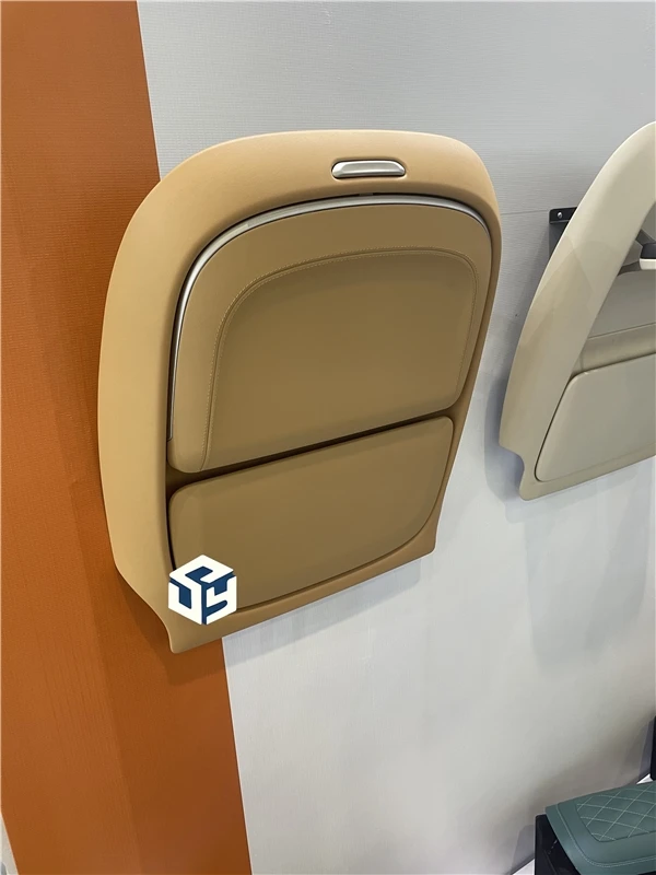 Van Accessories China Luxury New Car Seat Back Tray Folding Table for Modification Vehicle for Sienna view 6