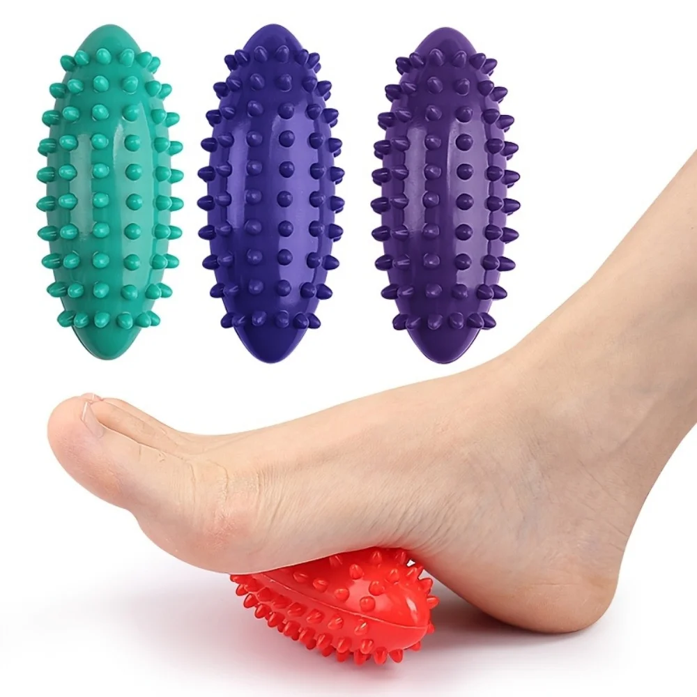 1 Meeresgurken-Massageball, Yoga-Roller, Fitness-Massagestab zur Muskelentspannung, geeignet für Schultern, Nacken, Beine und Fußsohlen (zufällige Farbe)
