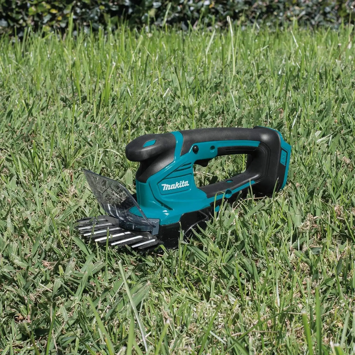 Makita XMU04Z 18V LXT Lithium-Ion Cordless Grass Shear, Tool Only