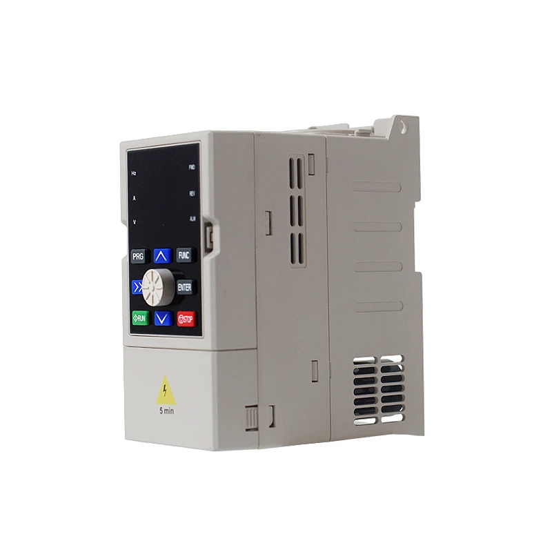 Solar VFD 3 Phase 380V Output Variable Frequency Inverter 0.75/1.5/2.2/3/4/5.5/7.5KW Frequency Drive for Motor Speed Control