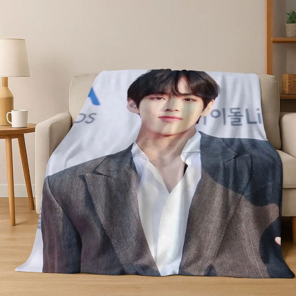 Kpop Kim Tae Hyung V Min Yoon Gi,SUGA, Agust D بطانية من الفلانيل بطانية دافئة ناعمة لغرفة النوم وغرفة المعيشة والسرير والسفر والنزهة هدية #6