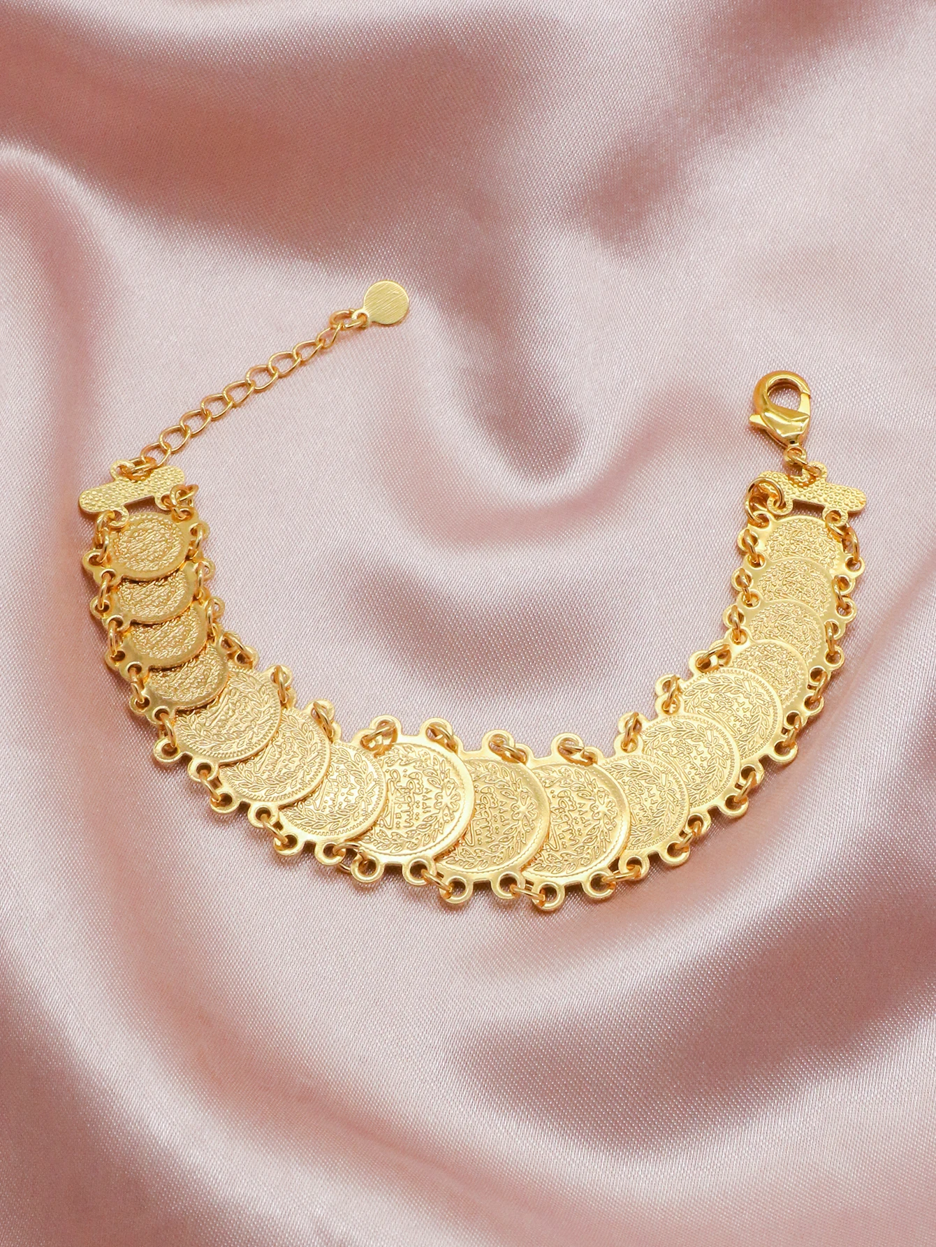 1 Piece Copper Material Gold Color Women Bracelets Middle East Dubai Single Row Coin Copper Bracelet Banquet Vintage Bangle