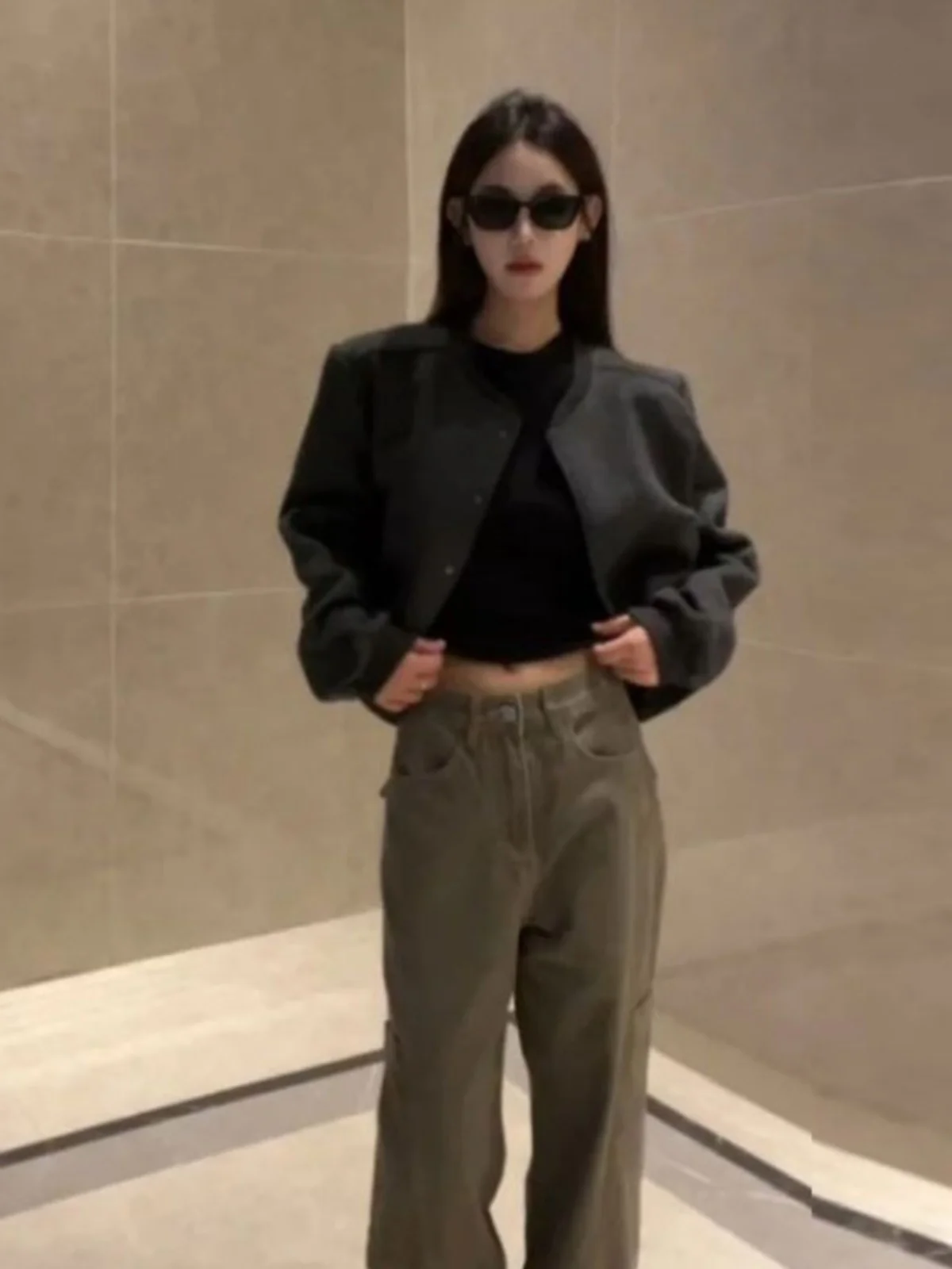 

Unique Stylish Women's Jacket Spring New Arrival Retro High-End Feel Short Size Fashionable Outerwear Commute Simple Style