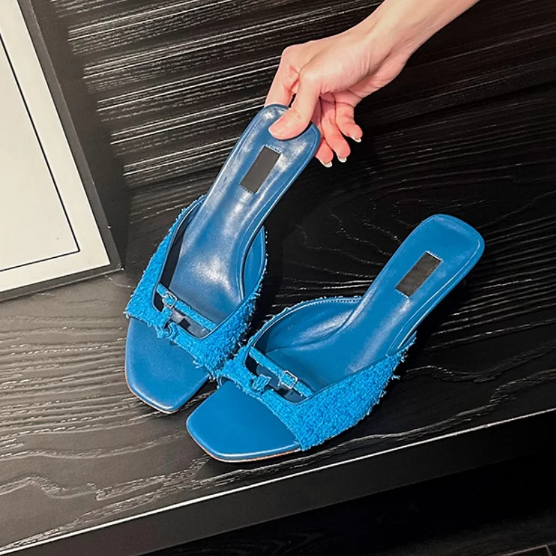 

2025 Fashion Designer Buckle Strap Shallow Mules Square Toe Kitten Heel Slip On Solid Women Slippers Elegant Simple Casual Shoes