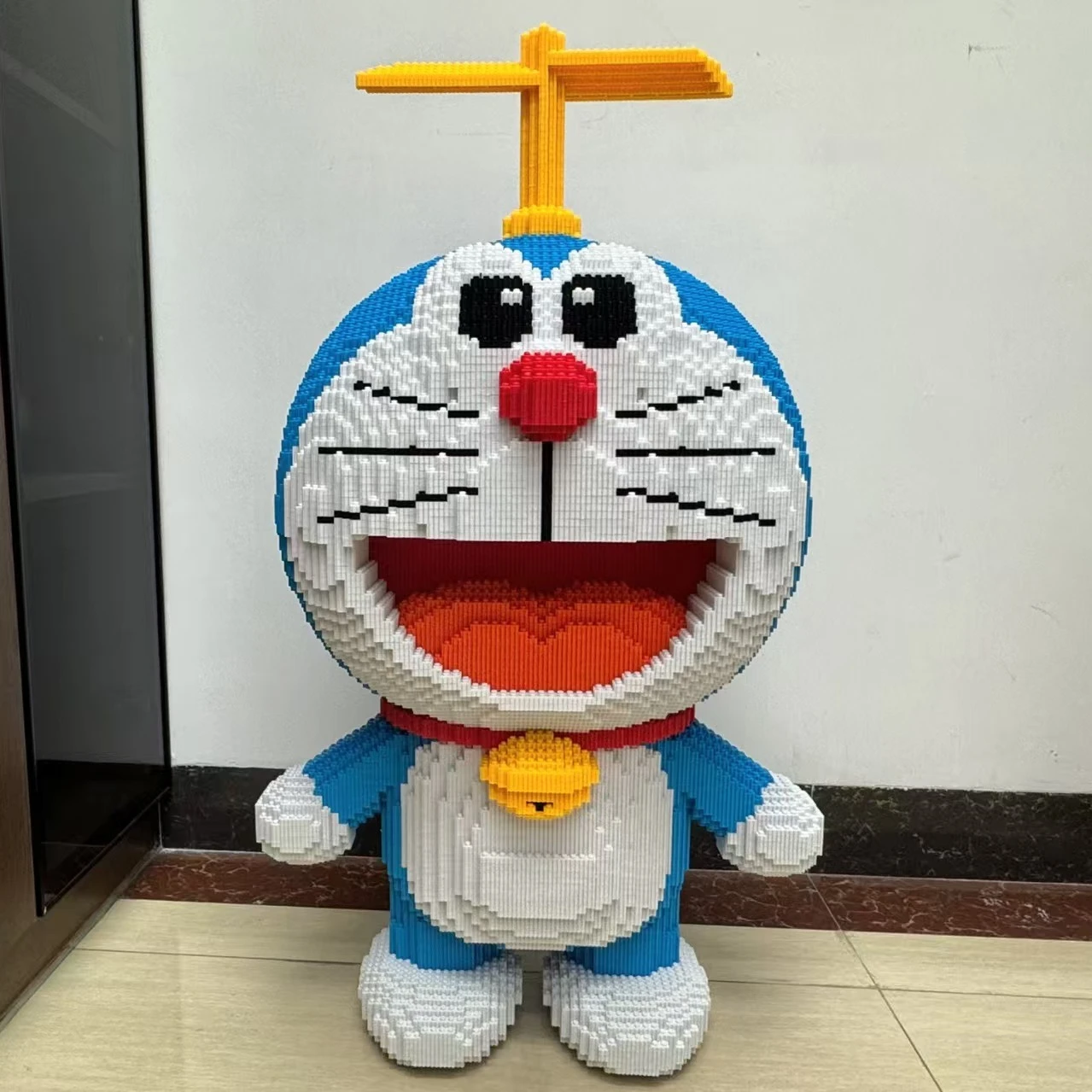 80000 elementów, bardzo trudny i bardzo duży model Doraemona do składania z klocków, trójwymiarowy model puzzle, ozdoba.