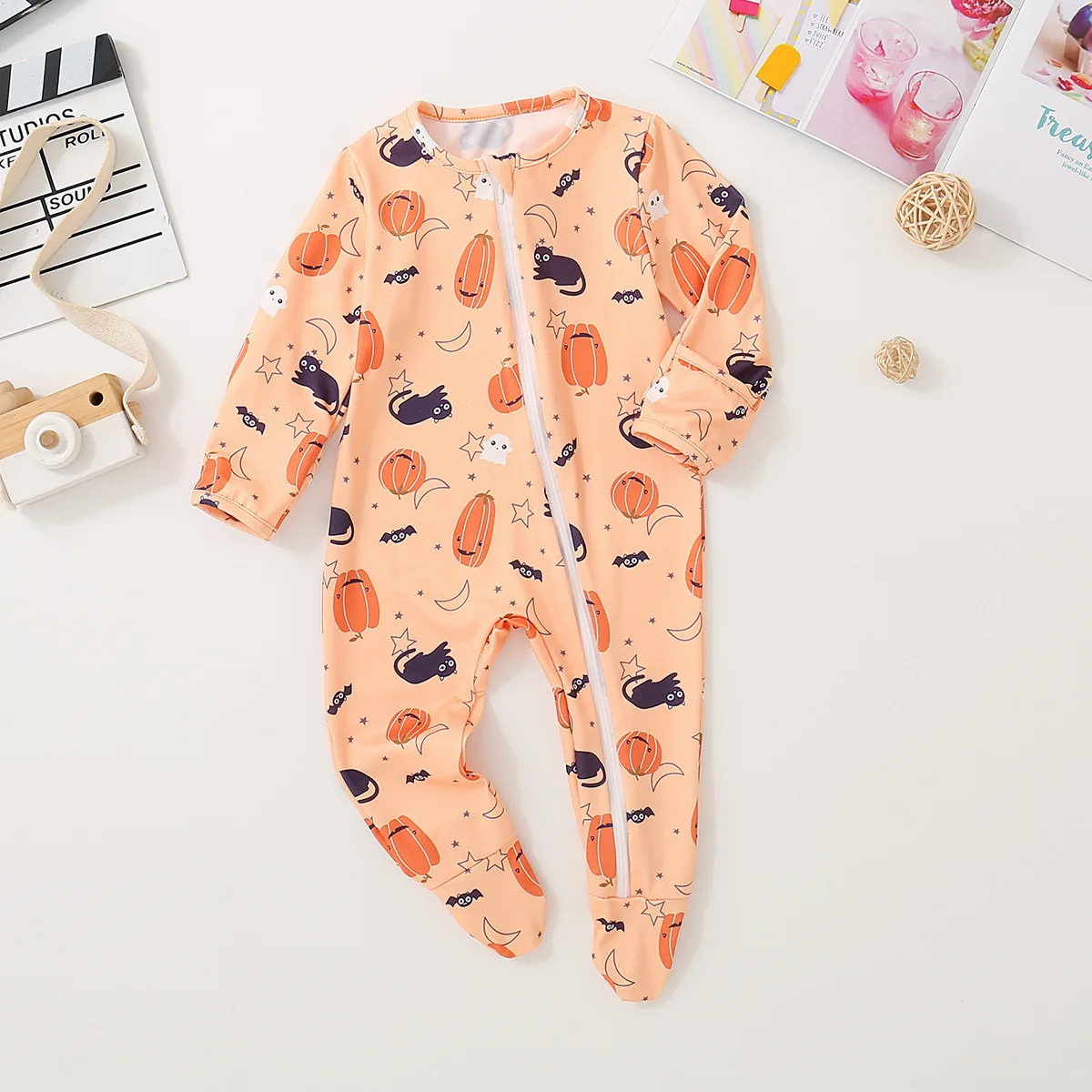 Autumn unisex male female infant child Halloween pumpkin kitten print long sleeve zip bag foot one-piece climbing suit