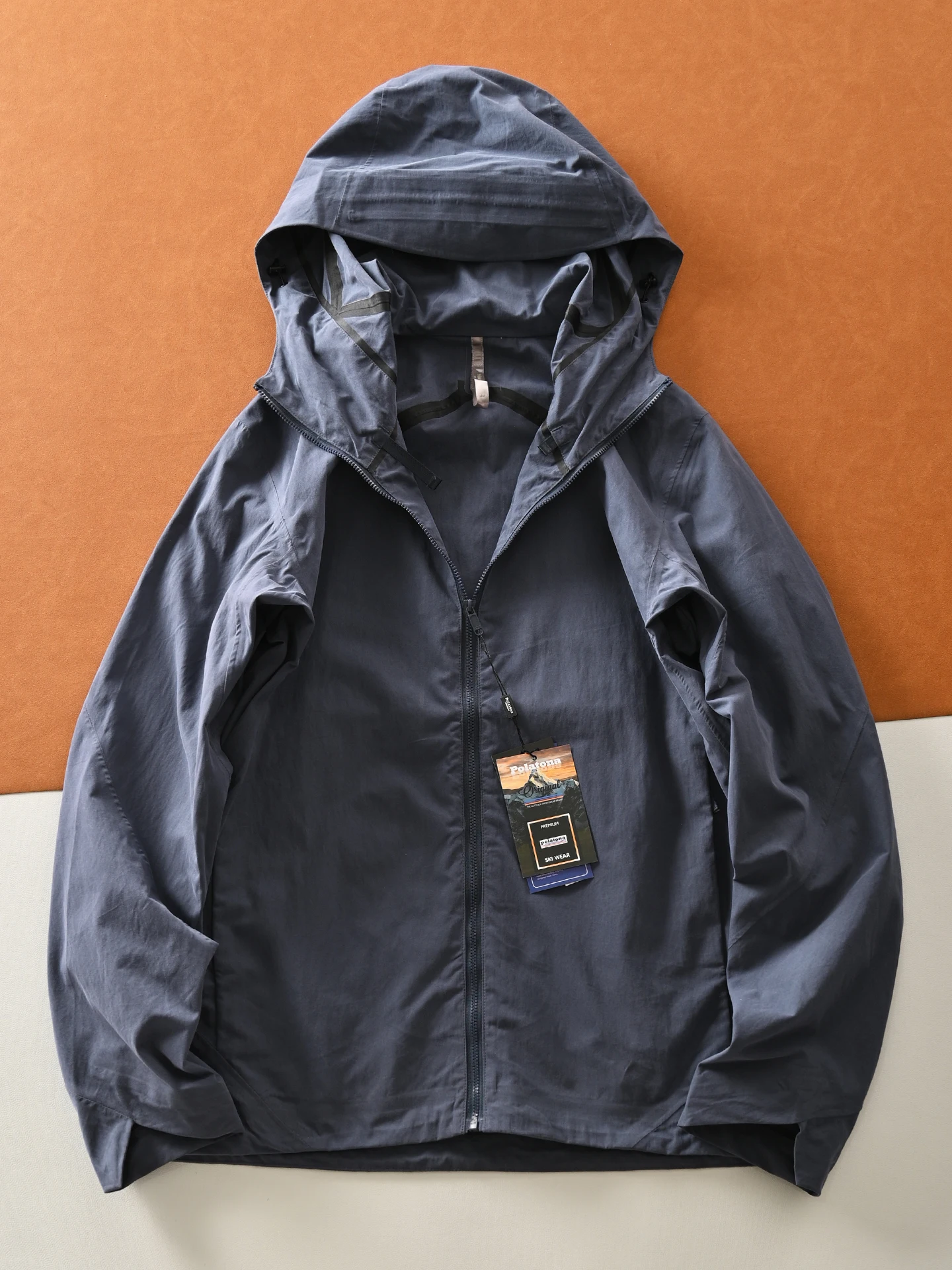 

Men's Windproof Waterproof Soft ell Jaet Fly Bird V Series Stand Fit Outdoor Cotton Nylon Zipper Closure Hooded Jaet