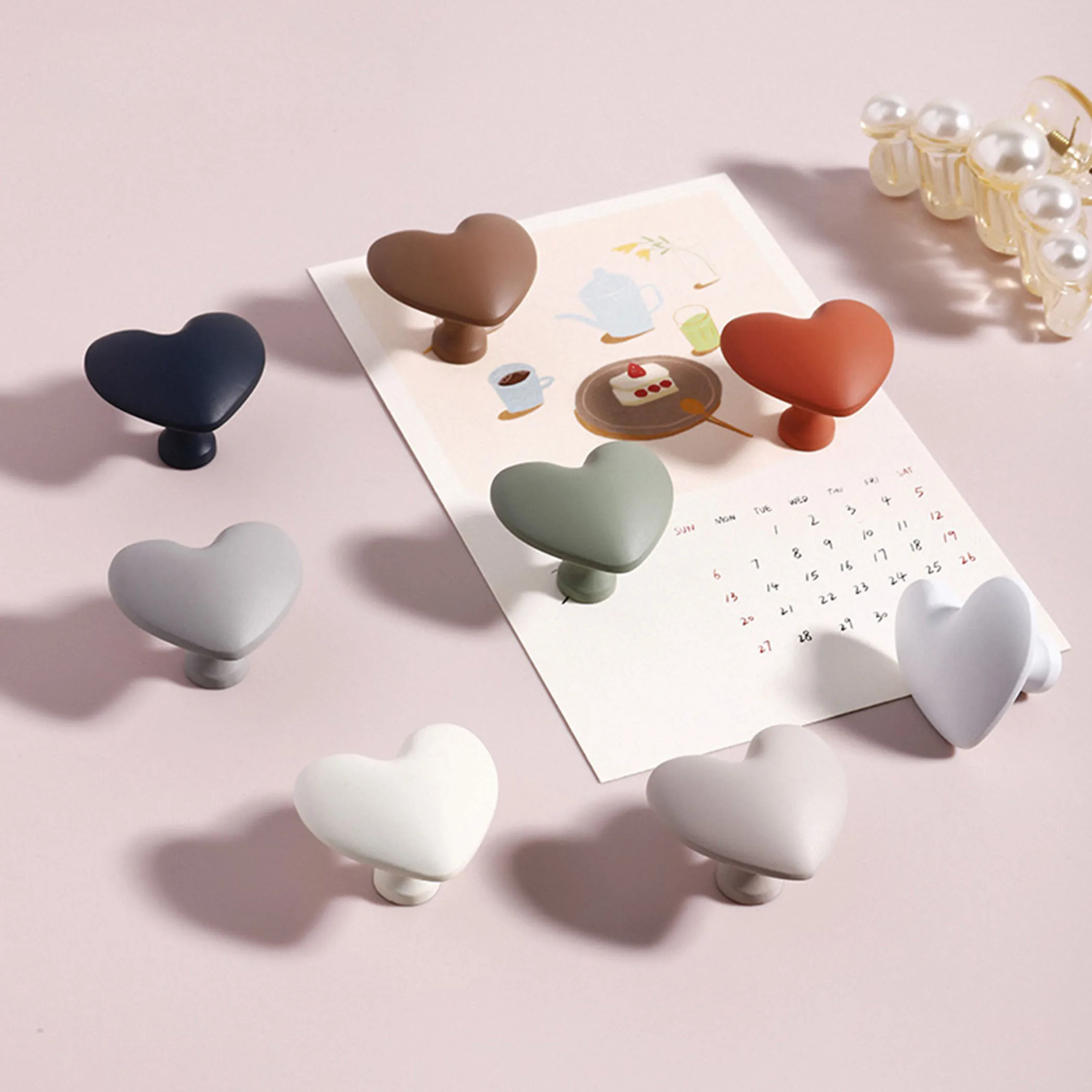 Poignées de meuble en forme de cœur pour chambre d'enfant, boutons de tiroir mignons, poignées de garde-robe, décoration de la maison, accessoires de cuisine