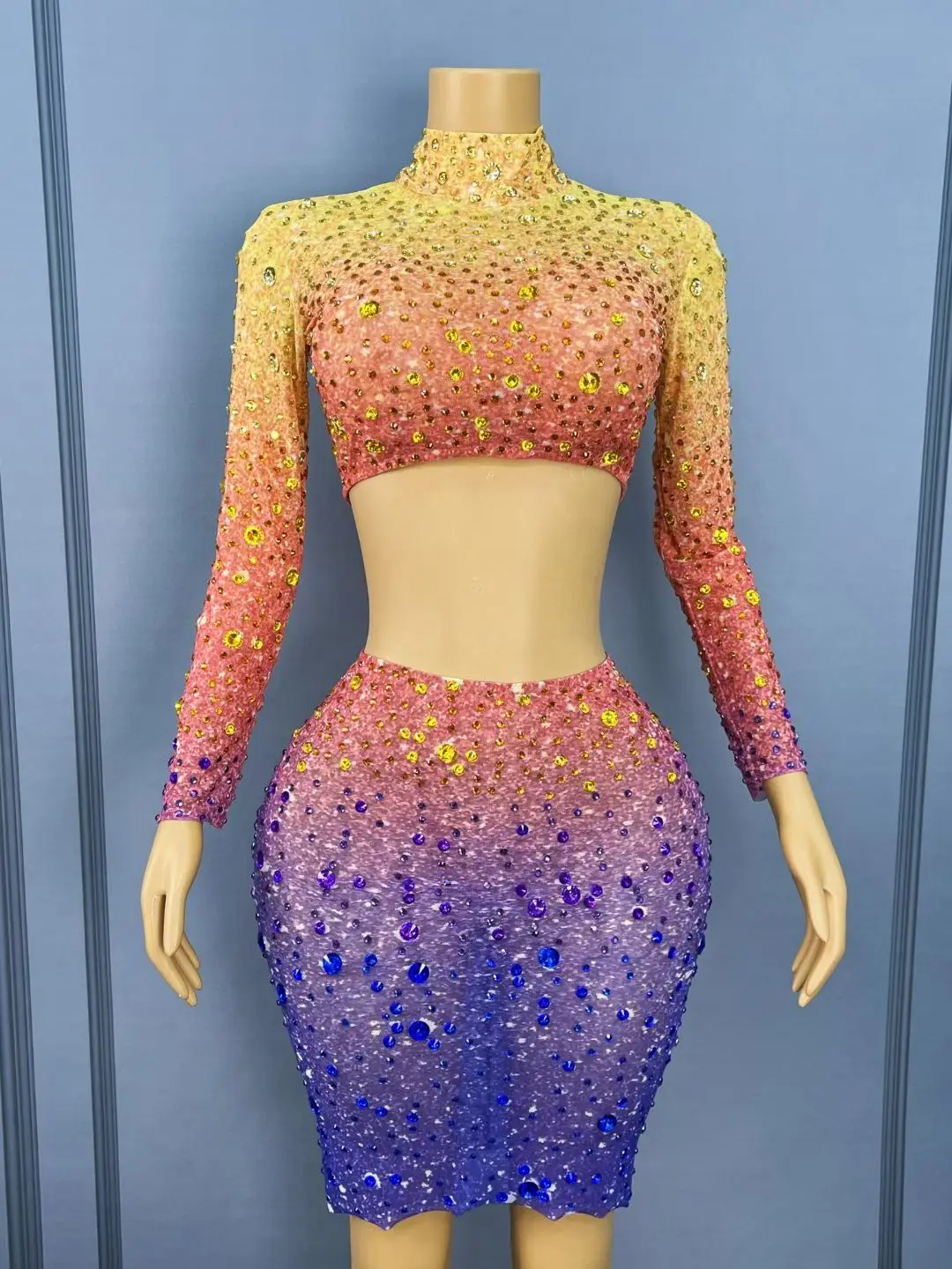 طويلة الأكمام المحاصيل القمم تنورة صغيرة 2 قطعة مجموعة حفلة سباركلي بلورات انظر من خلال شبكة فستان قصير فستان كوكتيل Xingcaijing #5