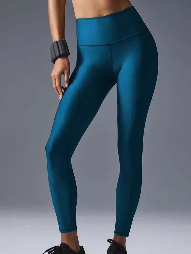 

2025 @LO Мягкие брюки для йоги Slim Fit Эластичный утягивающий женский комплект для йоги с высокой талией Спортивные брюки для бега Air Lift Intrigue Bra