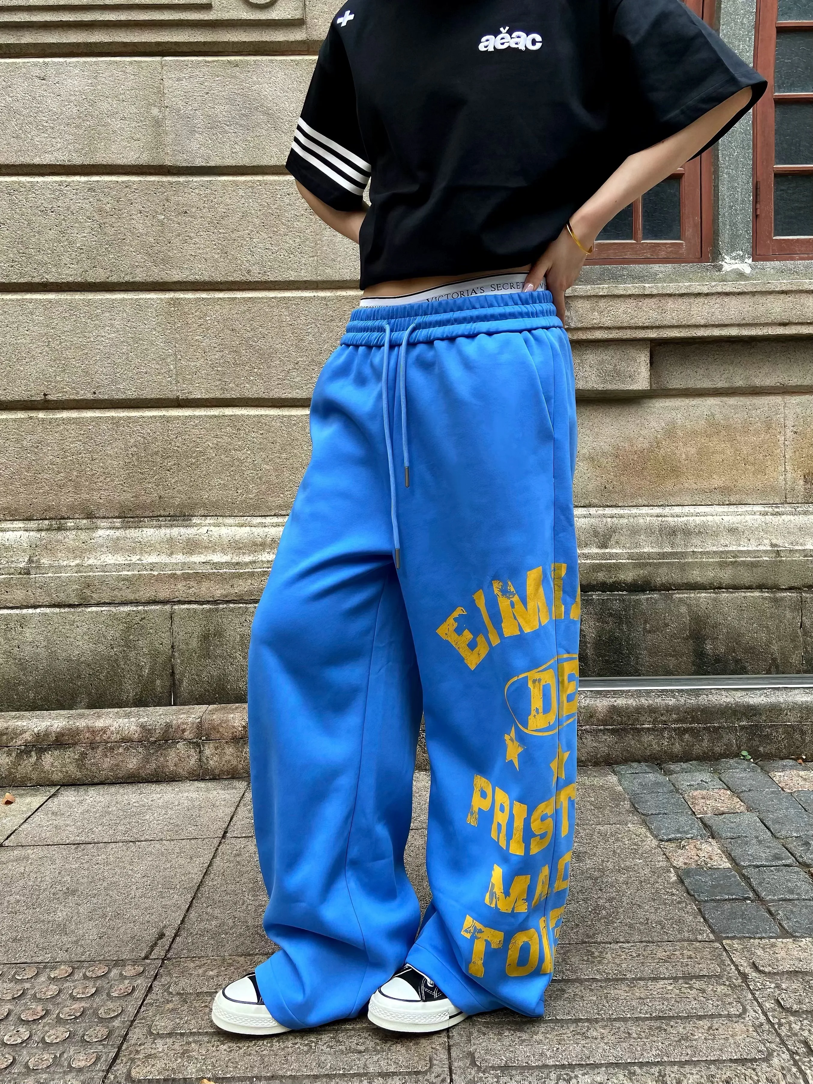 Retro American Letter Print Sports Sweatpants Loose Drapey Casual Pants Men Women Spring Autumn Wide Leg Floor Length Pants