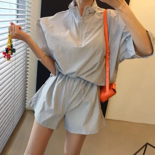 Retro Zipper Collar Short Sleeve Top plus Casual Shorts Sporty Two-Piece Set Summer Fashionable Personalized Korean Style