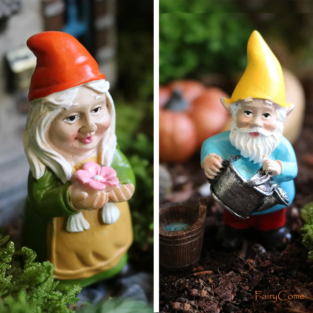 Miniature Fairy Garden Gnomes Figurines Set Resin Animals Mini Small Funny Dwarf Decorations Statues Ornaments Collection Indoor