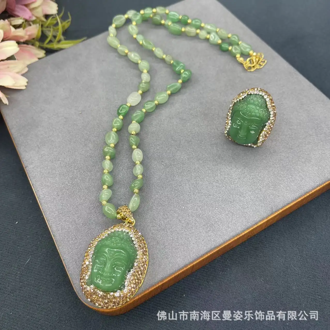 

Ore new Lvdongling exquisite two-piece set, essential for autumn winter vintage niche medieval original pendant necklace ring