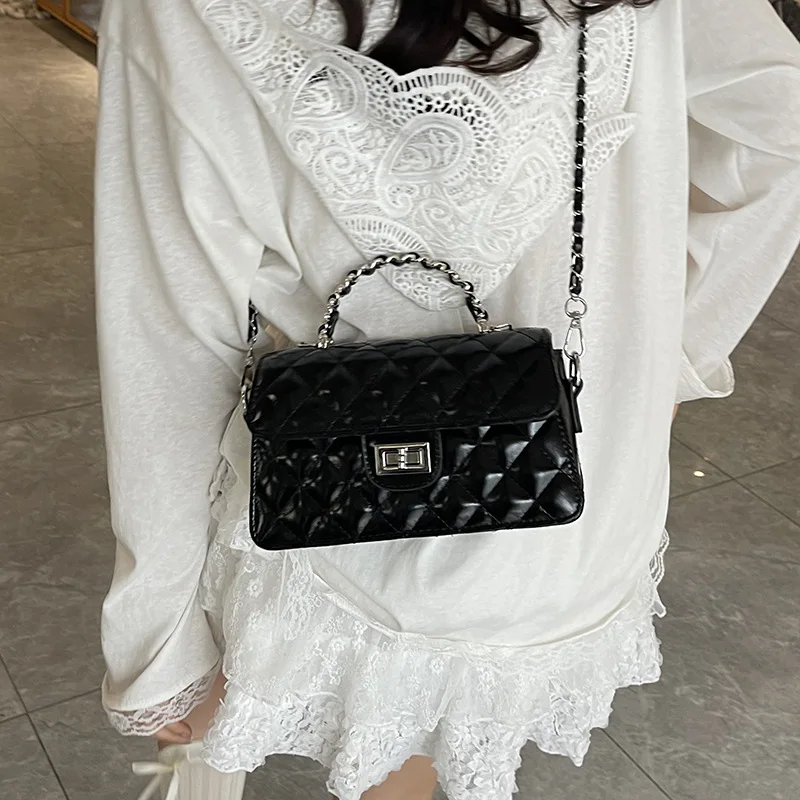 

2025 A/W Trendy Work Tote for Professionals, Spacious Laptop Bag Multi-functional Shoulder Crossbody, Lightweight Commuter Bag