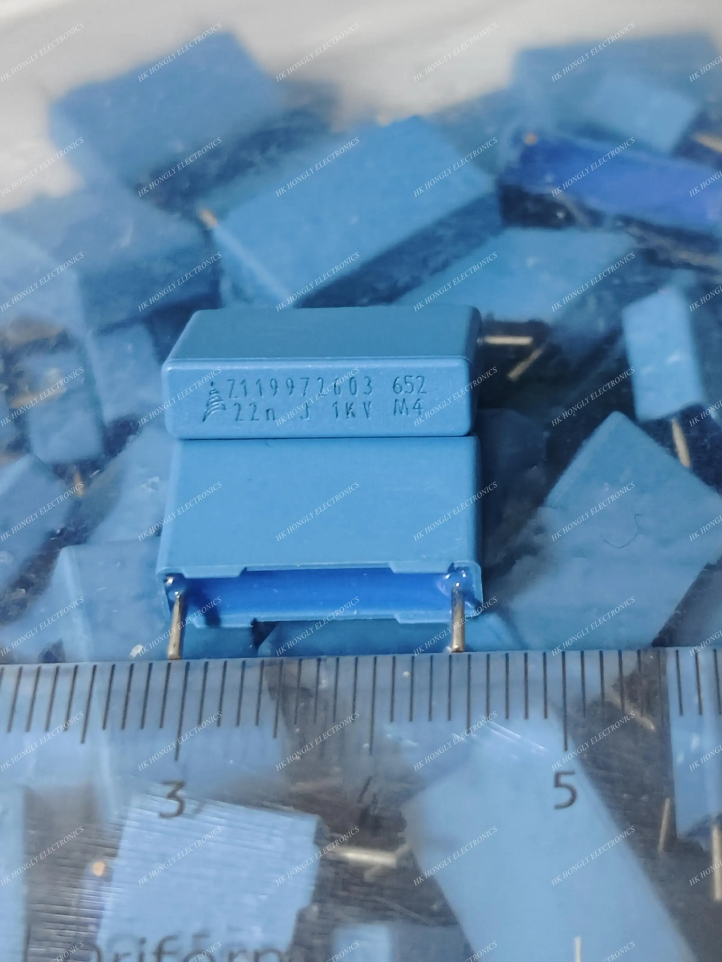 Capacitore a Film Metallico 33n: Guida Completa per Scelta e Utilizzo