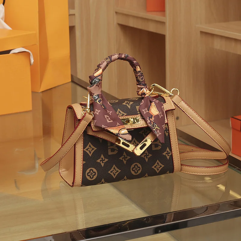 

2025 Luxury Monogram Kelly Bag - Elegant Top Handle Purse, Chic Shoulder Crossbody Bag for Women, Fashionable Work Tote