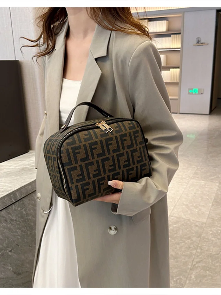 

new cosmetic bag double zipper printing fashion large-capacity cosmetic bag female storage travel portable portable cosmetic ba