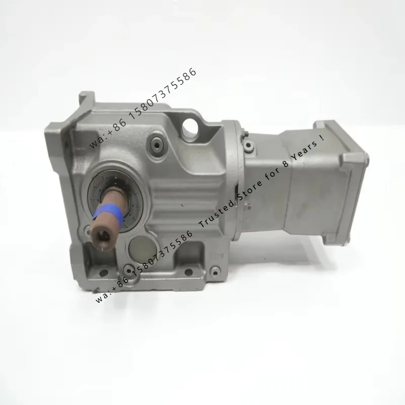 Brand New and  K37 AQH100/4 Gear Reducer PLC