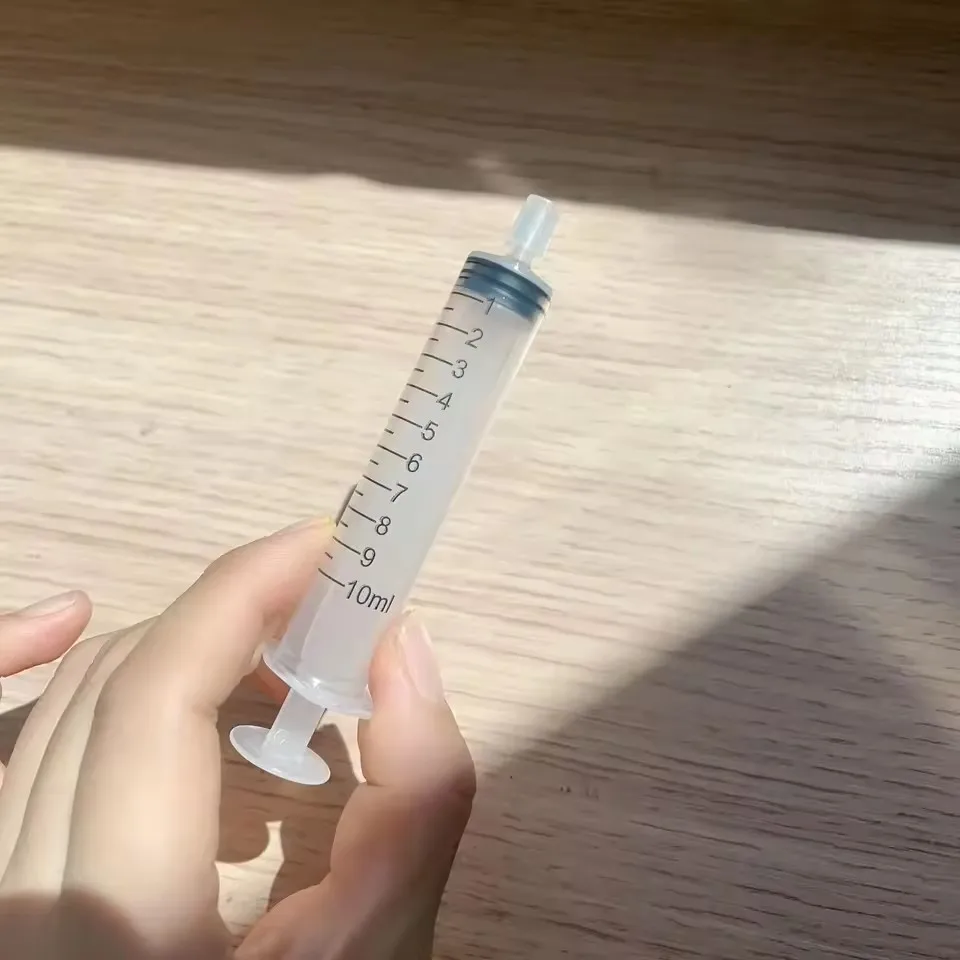 1/3 Pcs Syringe Dispenser Fragrance for Man Small Bottles Mini Dispensers Filling Pump Perfume Splitter Water Refill Tools Pp