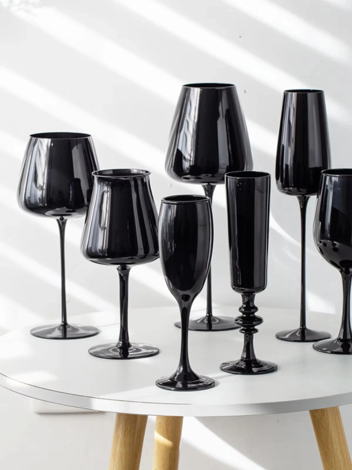 

Black Slim Goblet Black Porcelain Crystal Glass Red Wine Glass Bordeaux Cup Home Decoration Ornament Wine Glass Champagne Glass