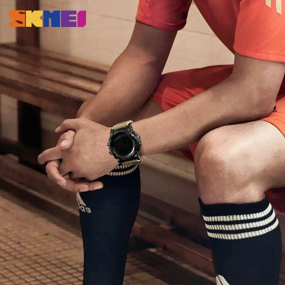 SKMEI-reloj deportivo para hombre, cronómetro Digital, suave, a prueba de golpes, 2 veces, 1384