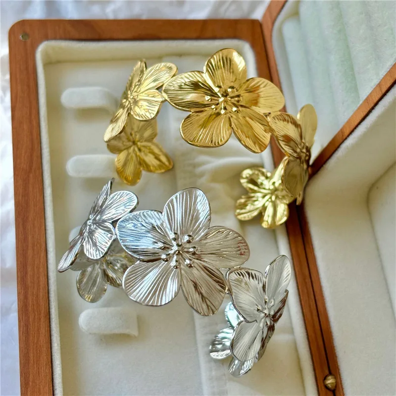 Vintage Personality Wide Flower Opening Bracelet Geometric Adjustable Hand Fashion Jewelry Accessory Party Gift Wholesale