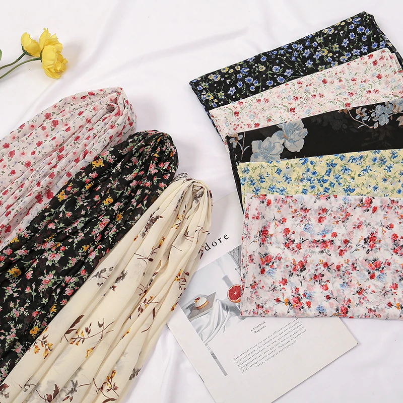 Fashion Print Chiffon Handkerchief Floral Elegant Muslim Women Square Scarf Ladies Soft Casual Wrap Stoles Factory Wholesale