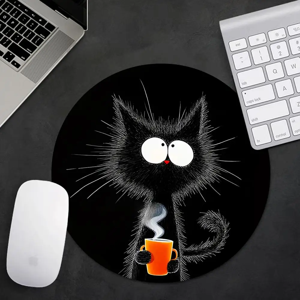 Black Cat Pattern Round Mouse Pad Non-slip Rubber Base Comfortable Durable 22x22cm Table Mat for Gamers Office Cute Cartoon Pads