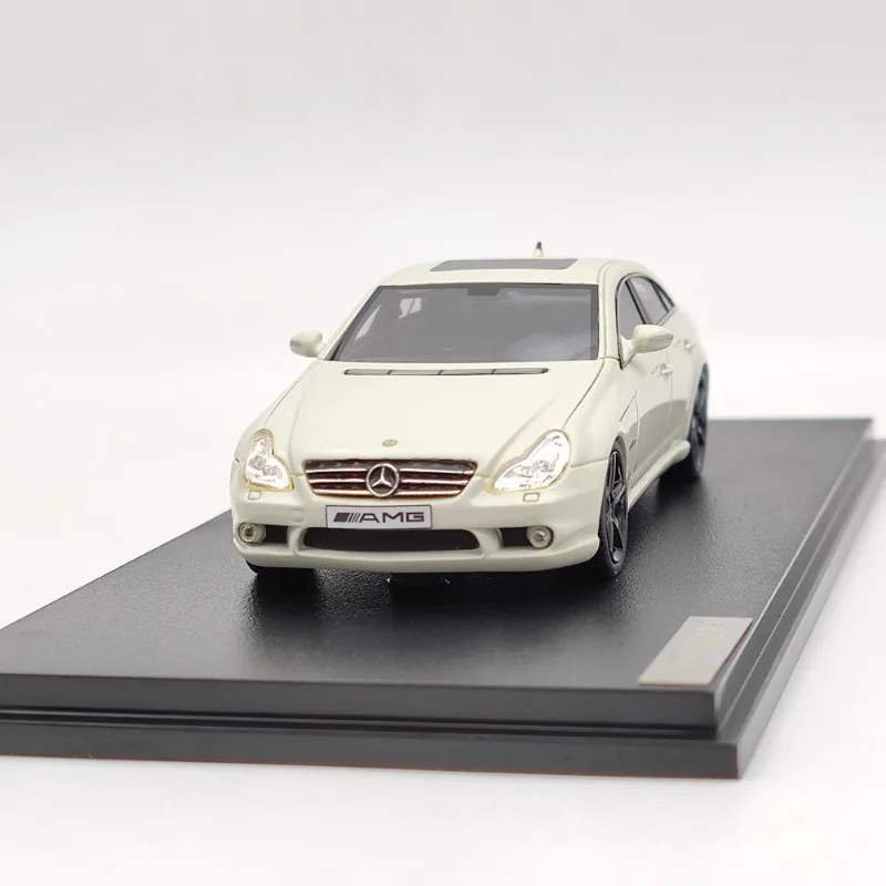 Model samochodu Sklep GLM 1/43 Mercedes Benz AMG CLS63 C219 2008 Sztuczna żywica Model samochodu Benz Play Pojazdy Zabawki dla chłopców Prezent