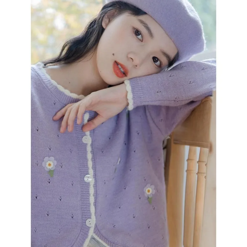 Green Knitted Cardigan Women Spring and Autumn 2023 Japanese Sweetheart Top Gentle Design Feeling Small Sweater Female Coat