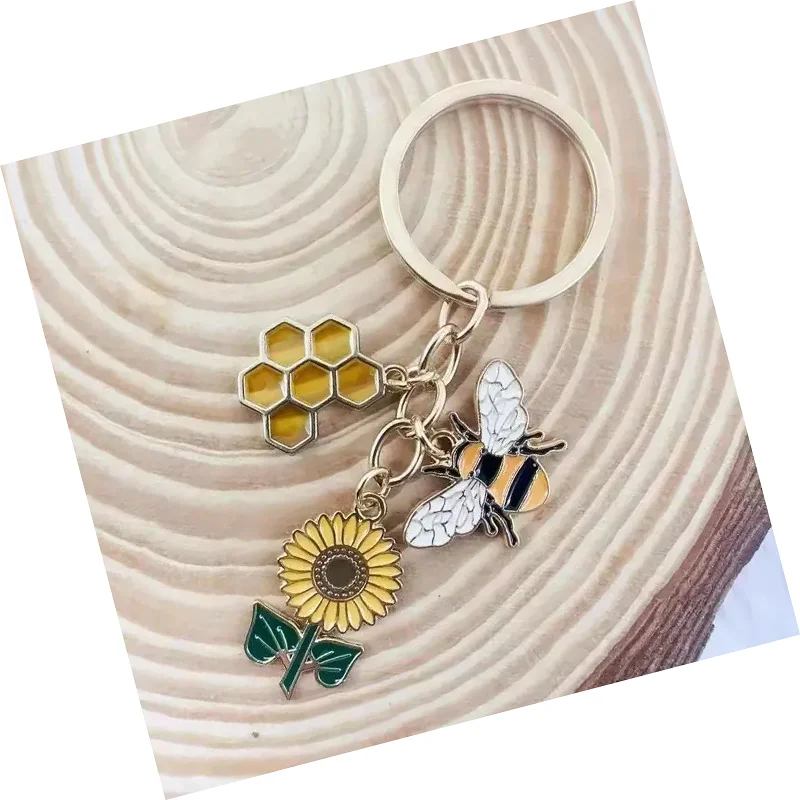 Lovely Enamel Keychain Sun Flower Honeycomb Bee Keychain Garden Keychain Handmade Jewelry for Friendship Between Men and Women