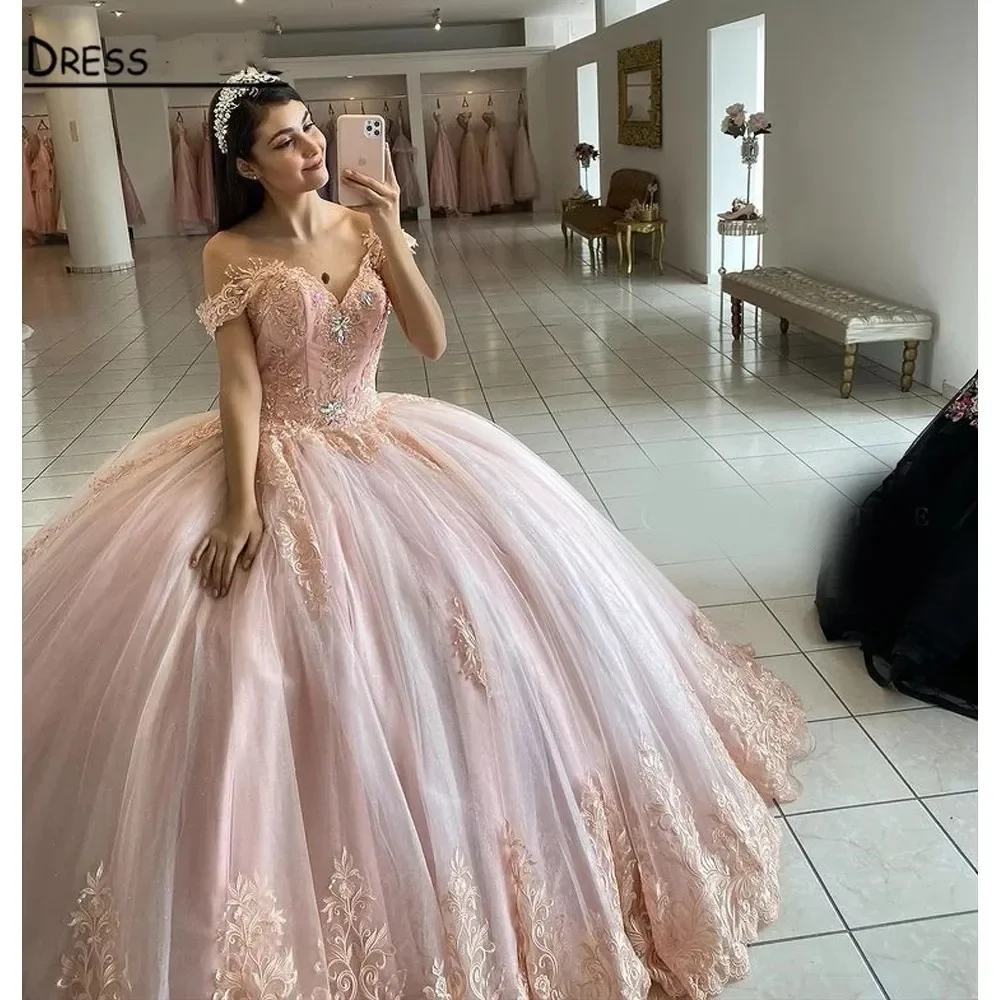 

Off-Shoulder Ball Gown Quinceanera Dresses Sweet 16 Sexy Off-Shoulder Applique Princess Birthday Party Gowns