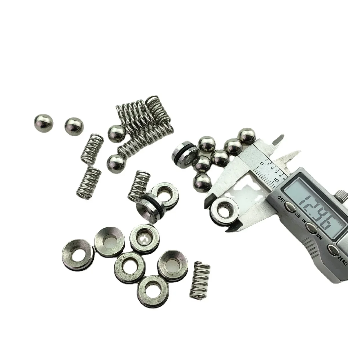 280 380 Type High Pressure Washer Car Washer Brush Car Pump Accessories Pressure Regulating Steel Ball Valve Seat