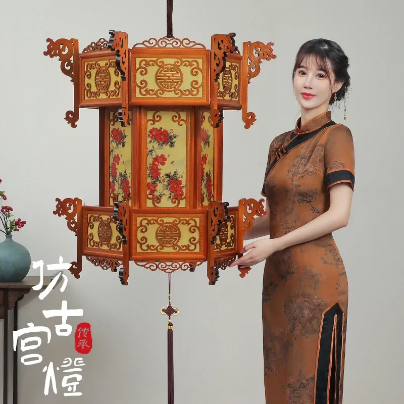 Chinese lantern palace lamp solid wood antique outdoor sheepskin inn restaurant restaurant decoration pendant handicraft