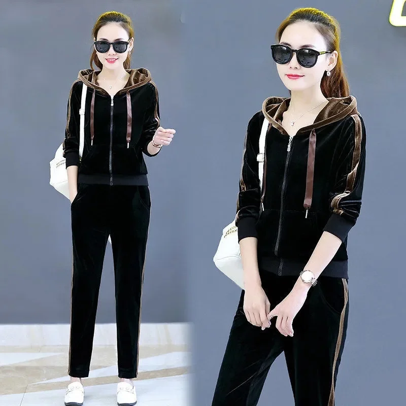 Ladies Golden Velvet Two Piece Casual Suit Set Middle Aged Mother Hooded Pants Outfit  Autumn Female Large Size 4XL Sports Set