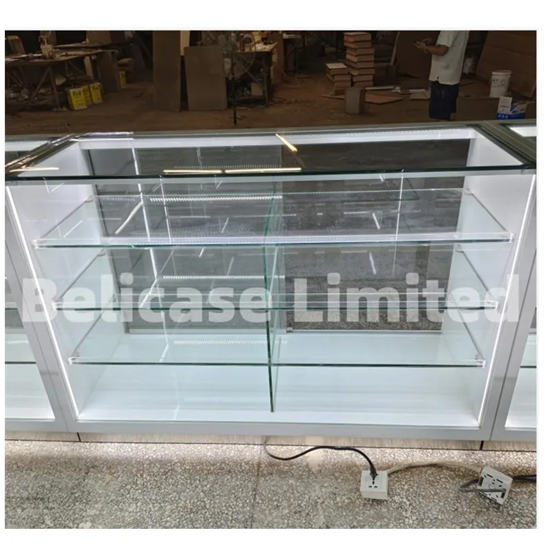 

2025customized.Multilayer Lighted Glass Display Product Display Lockable Perfume Store Showcase Wood Glass Smoke Displ