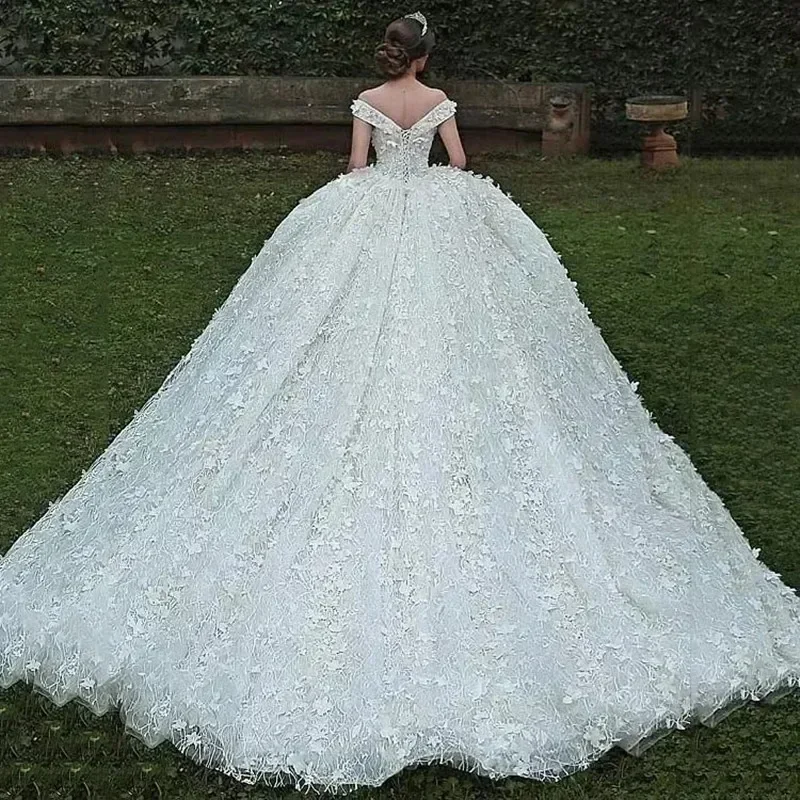 Customized  Sweetheart Appliques Beads Plus Size Wedding Dress Sweep Train Corset Back Off The Shoulder Garden Bridal Gown