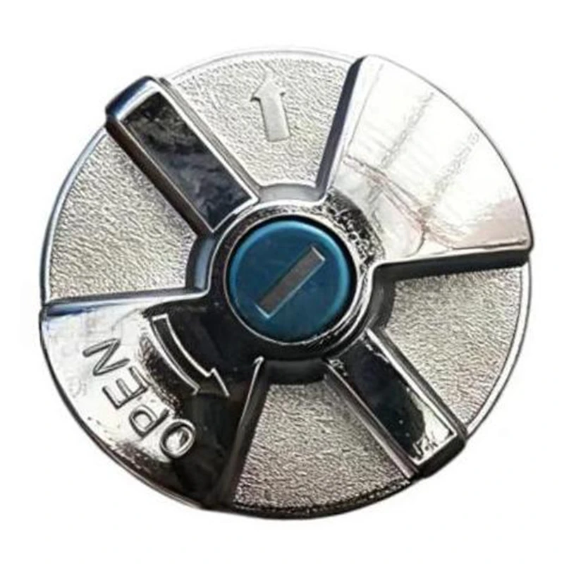 Super Sale OE 69058-60170 Lockable Fuel Tank Cap Assembly with Two Keys - for Toyota Land Cruiser HZJ79 Off-Road Vehicle
