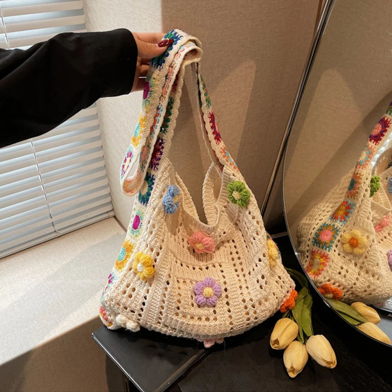 Trendige Boho-Tragetasche mit großem Fassungsvermögen, geblümte Häkeltasche, Vintage-Mehrfarben-Stricktasche, modische, ausgehöhlte Handtasche