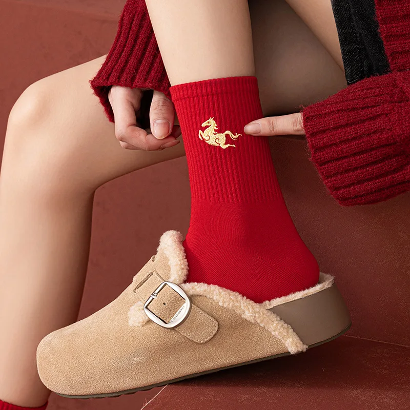 2026 Socks Year of the Horse Big Red Embroidery New Year's Birthday Year Ladies Medium Tube Pure Cotton Versatile, Get Rich