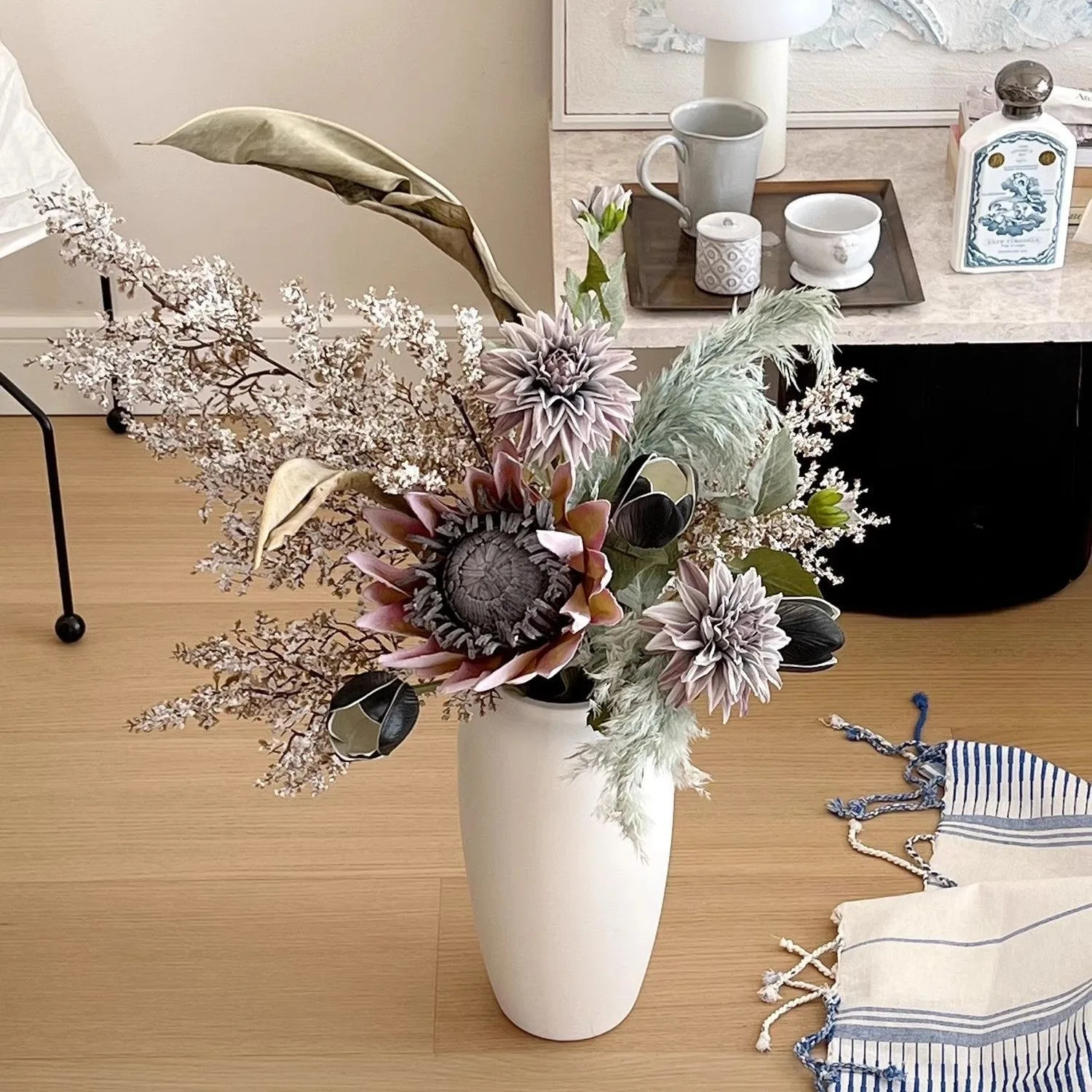 High-end rime artificial flower bouquet, ins-style living room floor-standing vase arrangement, home desktop faux flower
