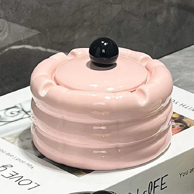 Home Cute Ceramic Ashtray Creative Fly Ash-proof Living Room Desktop Decorative Ornaments Nordic Round Cigar Ashtray with Cover view 5